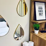 Nj Luxury Breeze Apartment *
