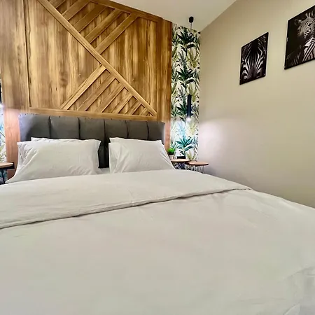 Nj Luxury Breeze Apartment Warna