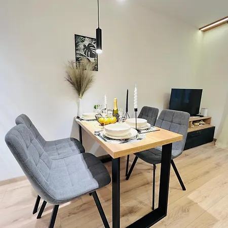 Nj Luxury Breeze Варна