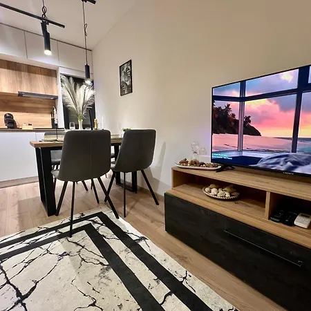 Nj Luxury Breeze
