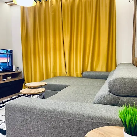 Nj Luxury Breeze Apartment Warna